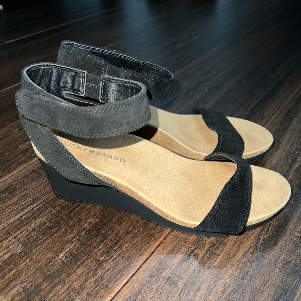 Lucky Brand Womens Karston Black Heel Sandals  Shoes Size 8.5 M